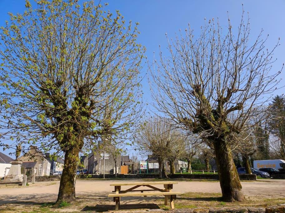 Gite Des Monts D'Arree La Feuillee Ngoại thất bức ảnh